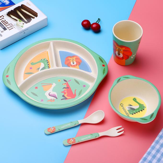 A louça da melamina do produto comestível do ODM ajusta grupos dos utensílios de mesa das crianças 1