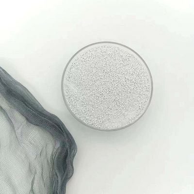 Bom preço. Grânulo do formaldeído da ureia da matéria prima da tampa de assento da sanita da melamina de 30% on-line