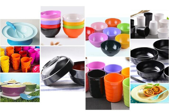 Bom preço. Utensílios de mesa coloridos do produto comestível da melamina do composto 99,8% do molde da ureia on-line
