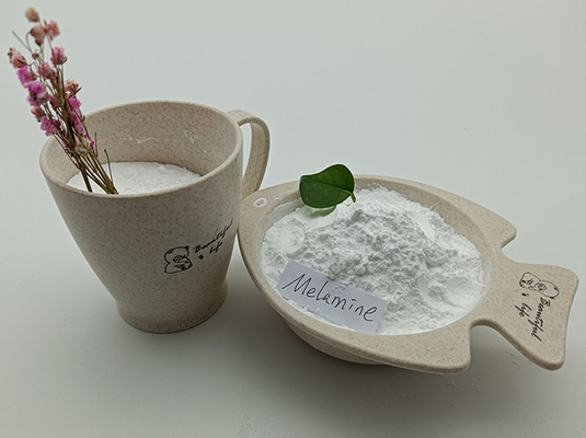 Bom preço. Melamina Crystal Powder Industrial Grade CAS 9003-08-1 do cartão 99,8% on-line